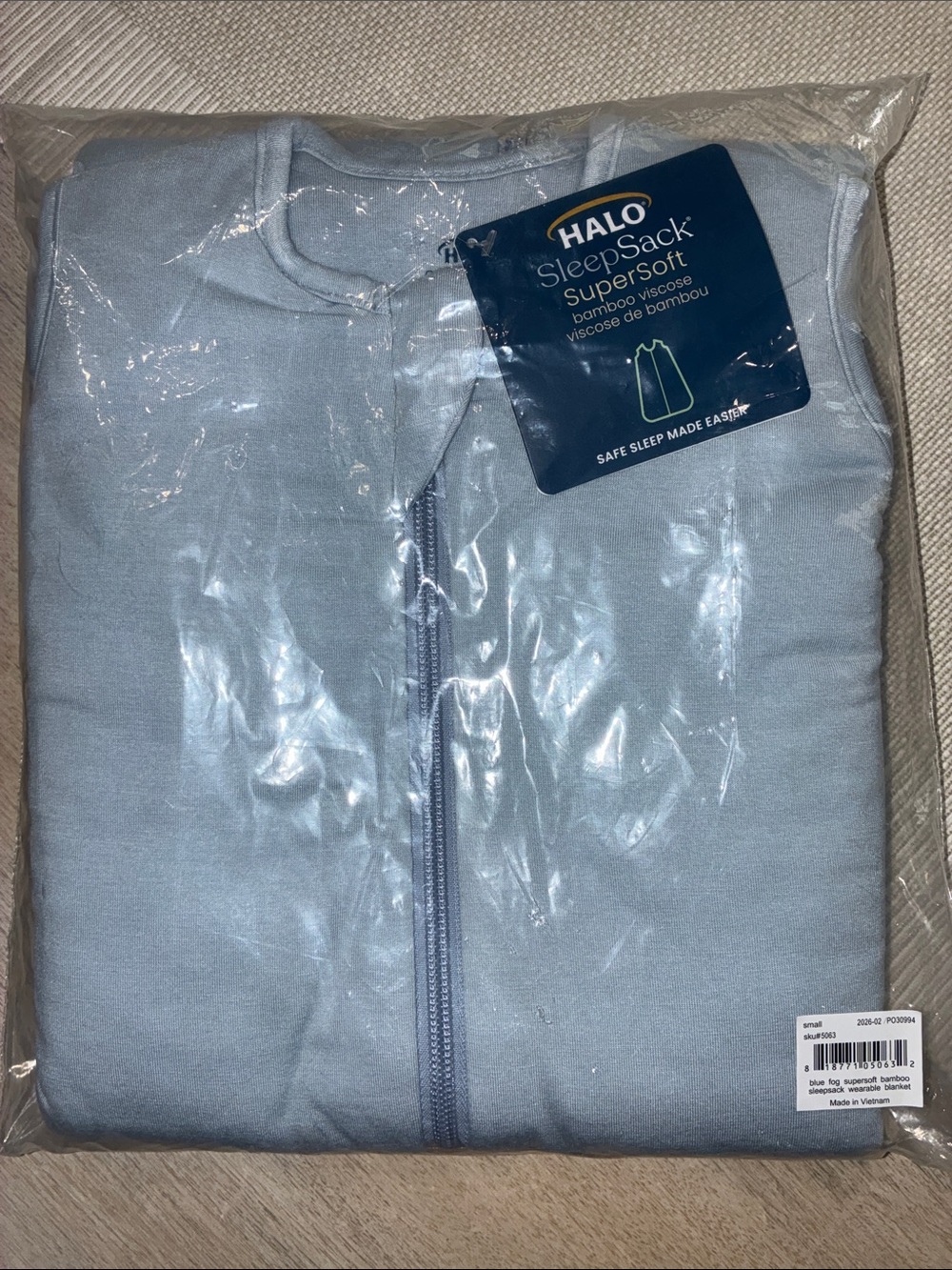 HALO Supersoft Rayon from Bamboo
Sleepsack Wearable Blanket •Blue Fog, Small• - Picture 5 of 6